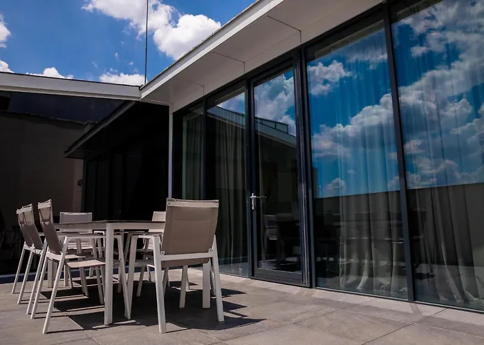 Novum Aparthotel Boekarest